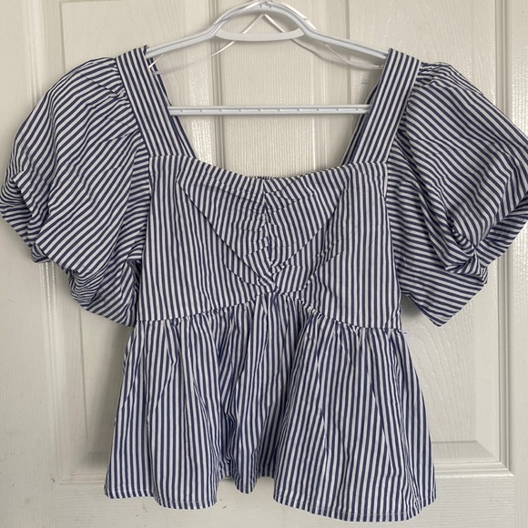 BNWT old navy blouse size XS - Picture 1 of 3
